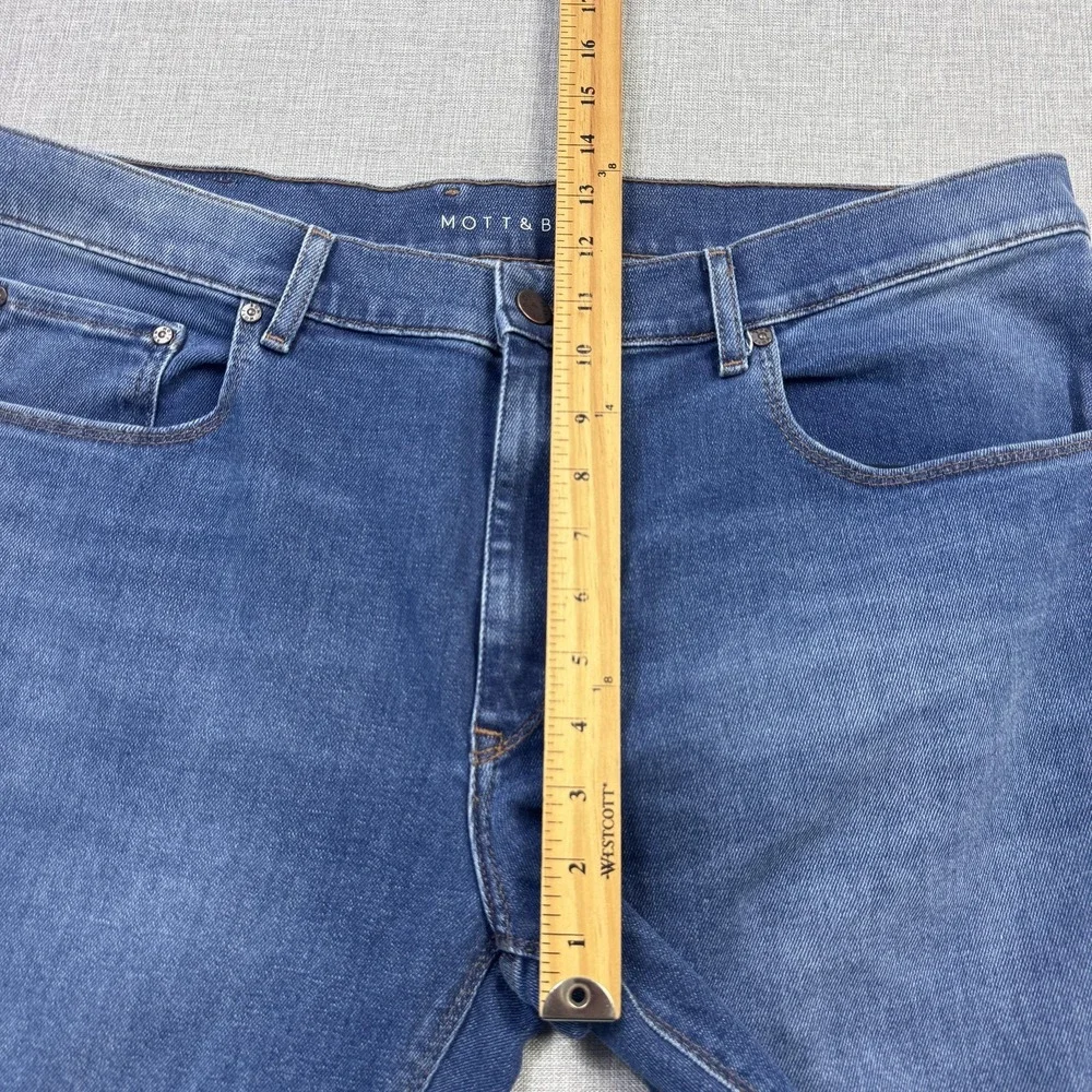 Mott & Bow Jeans Mens 38x32 Straight Blue Medium Wash Stretch Pockets Logo Denim